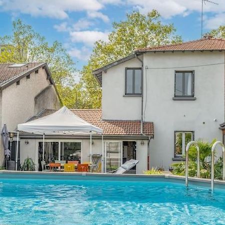 Maison A Lyon Parilly Avec Piscine, Jardin, Parking Prive & Proche Eurexpo Venissieux Exterior photo